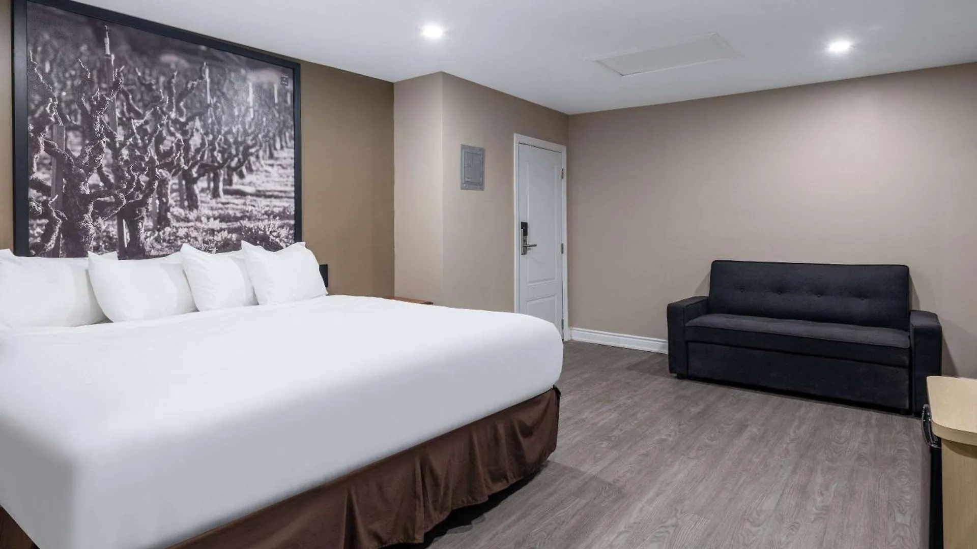 Motel Super 8 By Wyndham Niagara Falls On